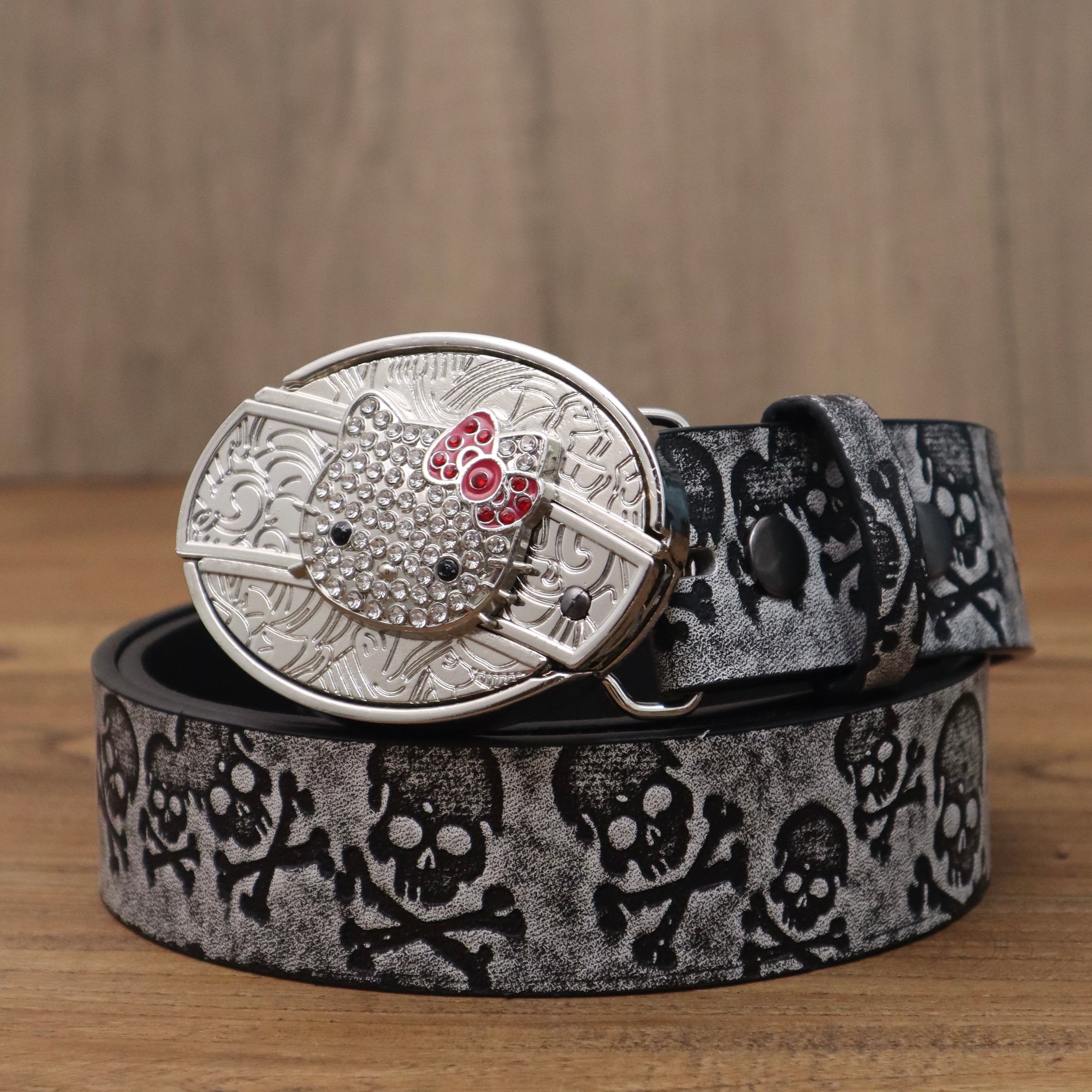 Hello Kitty belt Versatile embossed belt for personalized styling