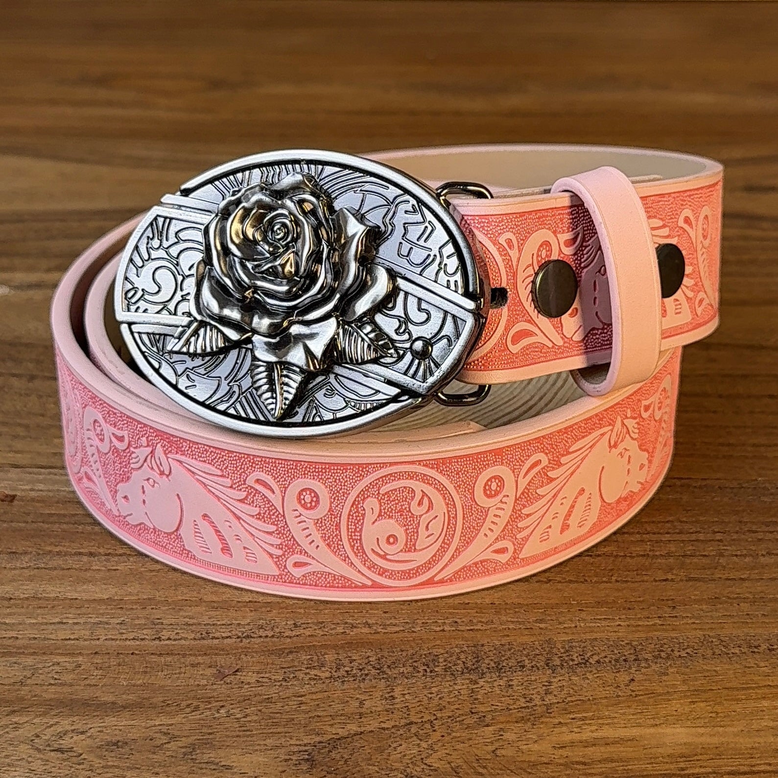 Rose pink leather belt knife