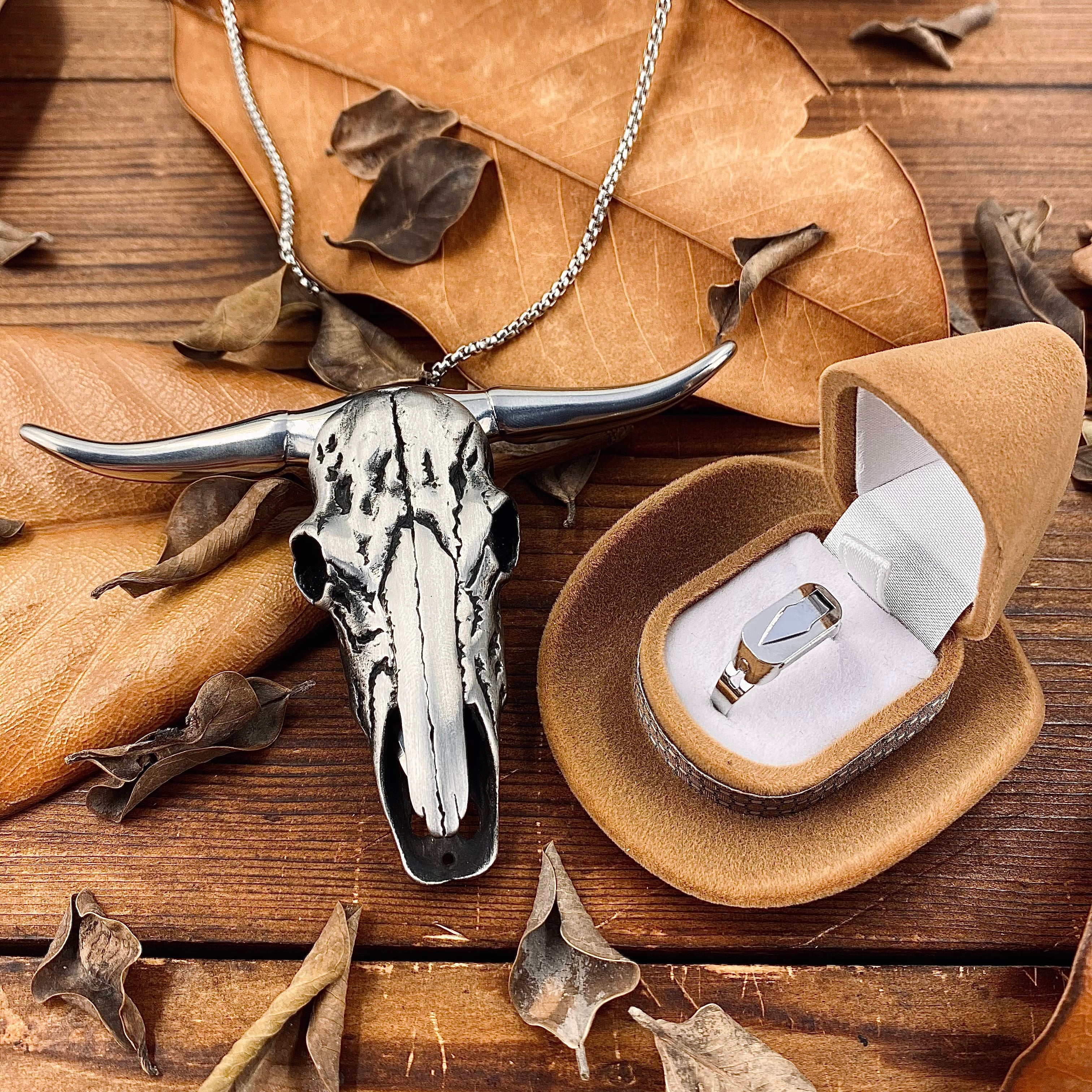 Longhorn Bull Set